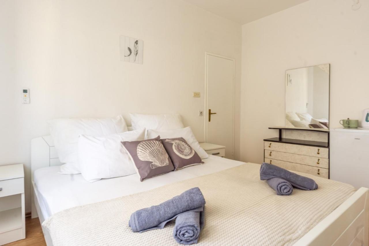 And Bacic Apartment Metajna